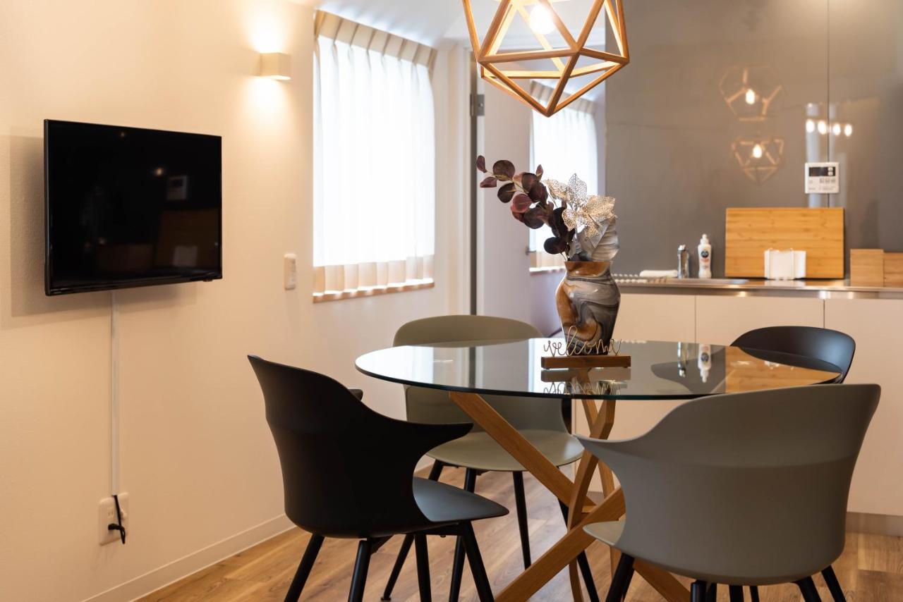 אוסקה Alla Scuderia Bijou Suites מראה חיצוני תמונה