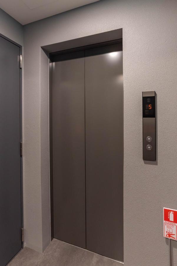 אוסקה Alla Scuderia Bijou Suites מראה חיצוני תמונה